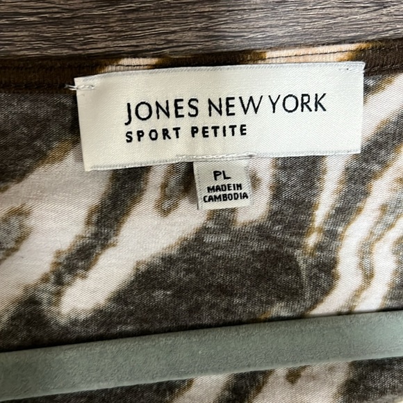 Jones New York brown wrap dress/PL / belt - Picture 2 of 6